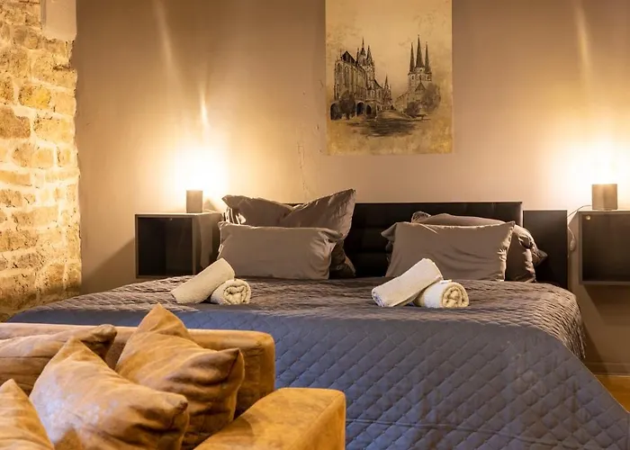 Maisonette Rustic Altstadt Zentral-wlan-parkplatz Apartamento *